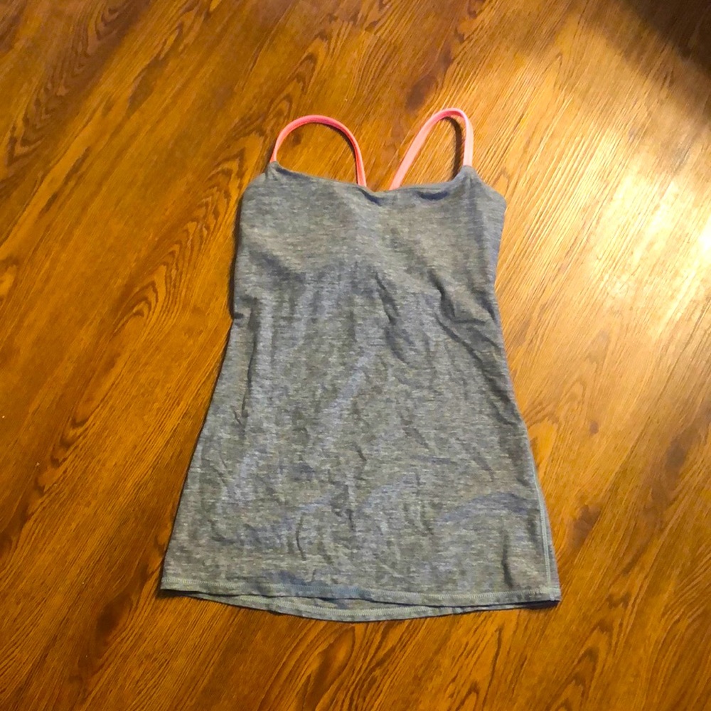 Lululemon tank top size 4
